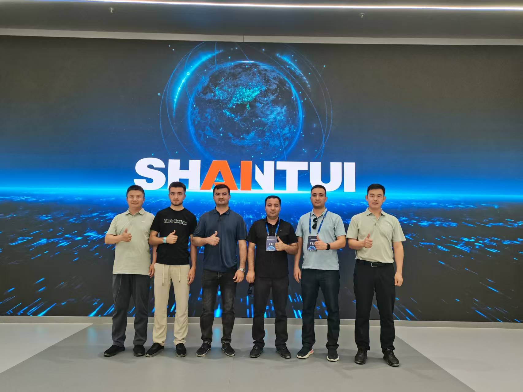 Эсхата Лизинг дар фестивали байналмилалии SHANTUI дар Чин